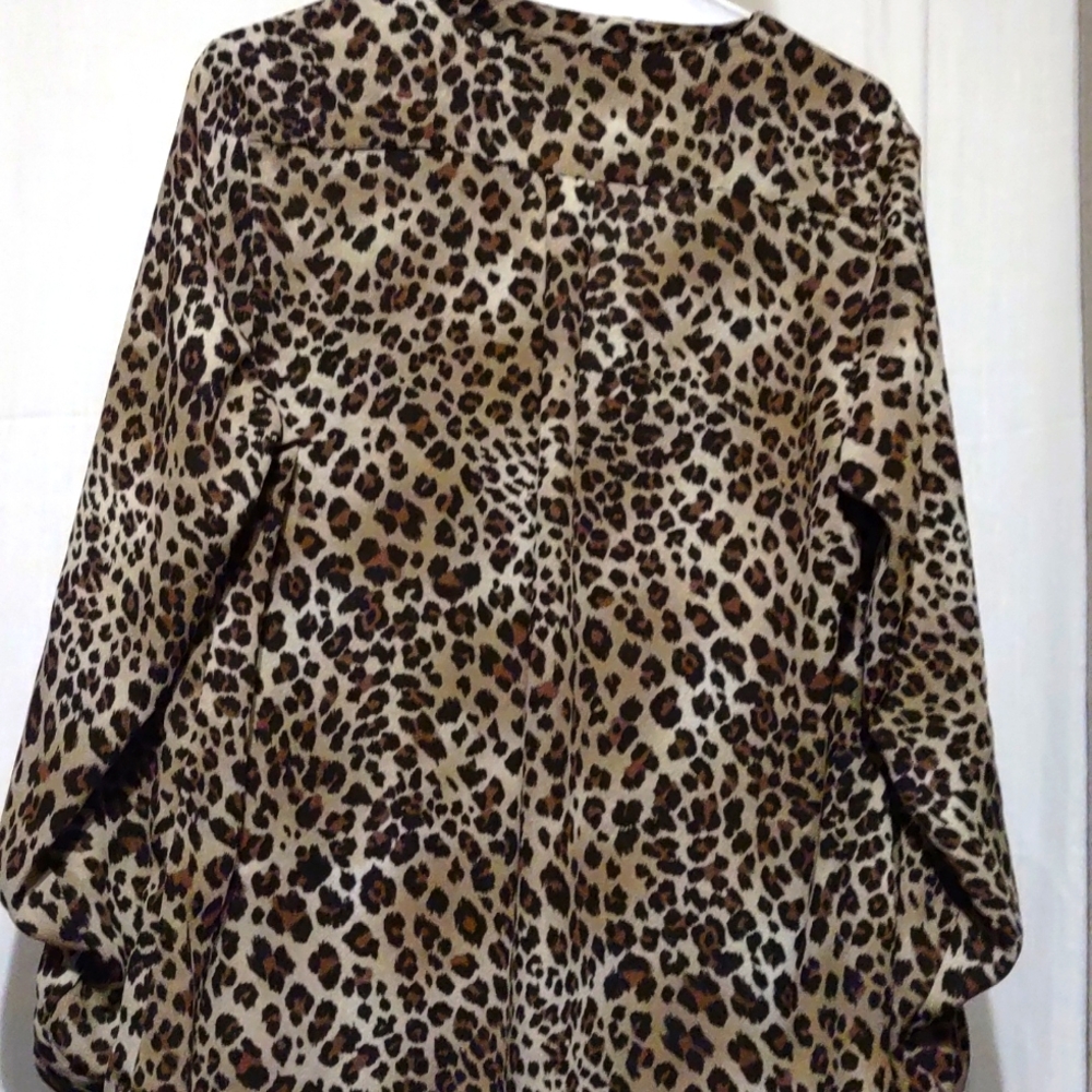 Zac and Rachel blouse